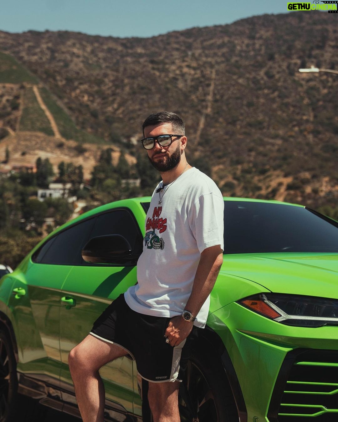 Josh Bradley Instagram - Don’t know about me I’m Tommy T ✅ Los Angeles, California
