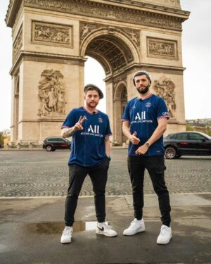 Josh Bradley Instagram - Just 2 dads chilling in Paris 🇫🇷