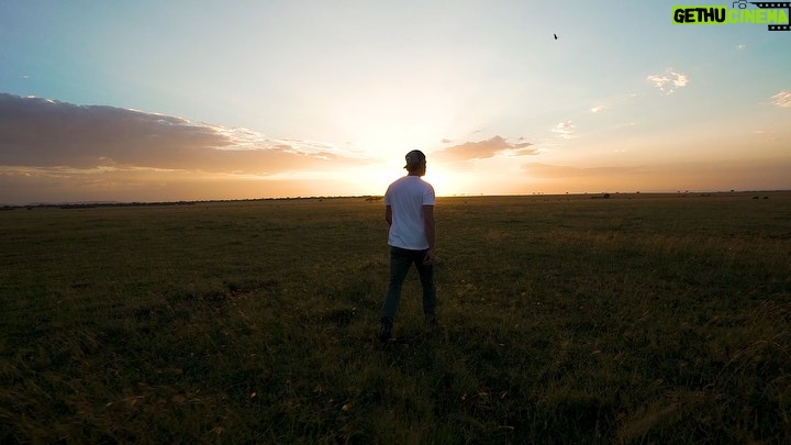 Josh Duhamel Instagram - @africanccf ~ Peacekeepers on the frontline of the human / wildlife conflict π (Shout out to @toothandmelody for capturing some of the life-changing moments we experienced during our time in Africa) Serengeti National Park, Tanzania