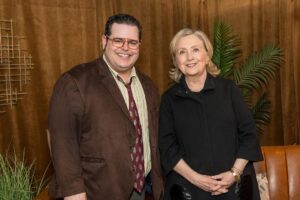 Josh Gad Instagram - Every night at the James Earl Jones theater, we eat dreams, but last night it’s fair to say our dreams ate us when we had the incredible and iconic @hillaryclinton join us onstage at @gutenbergbway as one of our final 7 producers. Thank you for making our dreams come true🙏🙏🙏 #6moreshows