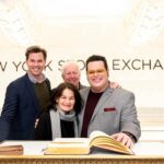 Josh Gad Instagram - Thank you @nyse for allowing @andrewrannells and I to close the market today. Gutenberg the man may not be proud because he’s dead, but @gutenbergbway sure is.