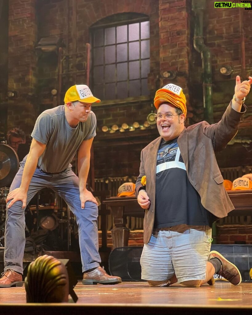 Josh Gad Instagram - Only nine more days and 12 more shows before this magical @gutenbergbway comes to an end. While we could’ve continued and extended this hit run, it felt more magical to keep it truly limited for 20 of the most incredible weeks I’ve ever had as an artist. To all of you who have come on this this incredible journey to Schlimmer staged to perfection by @alextimbers and his tremendous team of geniuses along with the brilliant writing of @theanthonyking & @scottabridged , thank you. We hope you will continue eating dreams long after we are done to those of you lucky enough to see the final 12 shows, buckle up, the fun has only just begun. #photodump📸 #12moretogo @gutenbergbway #gutenbergbway