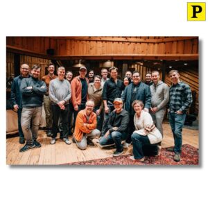 Josh Gad Instagram - Gutenberg darn toontin’berg! The guys of @gutenbergbway are officially in the studio. Click the link in our bio to see more photos of @joshgad and @andrewrannells recording their cast album. 

📸 by @heathergershonowitz