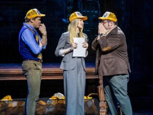 Josh Gad Instagram - What a joy getting to do one of my last performances with my #frozen2 co-Star Evan Rachel Wood. Love you lady! Thanks for eating dreams with us at @gutenbergbway . 

Photos by: @triciambaron