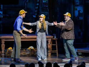 Josh Gad Instagram - What a joy getting to do one of my last performances with my #frozen2 co-Star Evan Rachel Wood. Love you lady! Thanks for eating dreams with us at @gutenbergbway . 

Photos by: @triciambaron