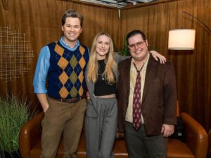 Josh Gad Instagram - What a joy getting to do one of my last performances with my #frozen2 co-Star Evan Rachel Wood. Love you lady! Thanks for eating dreams with us at @gutenbergbway . 

Photos by: @triciambaron