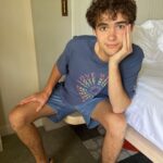 Joshua Bassett Instagram – hotel photoshoots>>>>>

@americaneagle #aejeans #aepartner