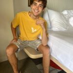 Joshua Bassett Instagram – hotel photoshoots>>>>>

@americaneagle #aejeans #aepartner