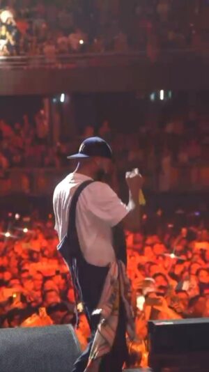 Jowell Instagram - #CHILE 🇨🇱 A Petición Popular .... Regresamos el 3 de Febrero !!! #LaFiebreDelMemo #ClubHipico #Santiago !!! No te pierdas esta oportunidad de vernos en VIVO !
