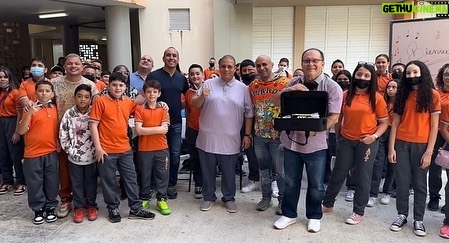 Jowell Instagram - Quiero compartirles #Las23Del23 .... 23 Momentos especiales del 2023 . Aqui la primera con @hectordelgadoministriesr @nicocanada visitando escuelas en la montaña de #PuertoRico 🇵🇷 Super Experiencia !! Escuela Adrián Torres Torres