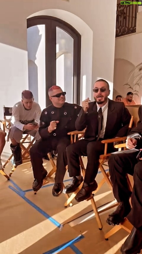 Jowell - 5.9K Likes - #TripleS @jowellyrandy @jbalvin @delaghetto #OutNow !! 🔥🔥🔥🔥🔥