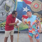 Jowell Instagram - Hoy aproveché la visita a #Salinas 🇵🇷 Para conocer en Persona al Campeón Mundial de Boxeo 🥊 Angel Luis "Cholo" Espada. El Coliseo de Salinas lleva su nombre y allí frente al nuevo Mosaico que hicieron en su honor pudimos compartir un rato. Angel Luis "Cholo" Espada es un ex boxeador profesional puertorriqueño. Fue campeón mundial de peso welter de la AMB en 1975-76. Es Amante de la música, Espada también organizó, a finales de los años 1970, una orquesta de salsa. Coliseo Angel "Cholo" Espada