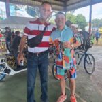 Jowell Instagram - Gracias a mi gente linda de #Salinas Gran Bicicletada del Barrio Sabana Llana , Iván "Iron Boy" Calderón y "Cholo" Espada La Pasamos Super !! GRACIAS a la Alcaldesa @karilynbonilla por recibirme en su hermoso pueblo. Sabana Llana Salinas