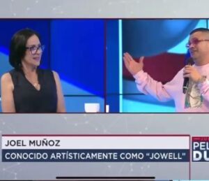 Jowell Instagram - Miren este chamaquito que me llegó a las manos. Se llama @melvinelpayasitopr Me dijo que queria ser cantante y me cantó una canción super fea de Malianteo. Le dije que si cambiaba sus letras yo lo iba a apoyar. Aceptó, nos metimos al estudio y esto fue lo que salió !

Vamos todos a darle apoyo a @melvinelpayasitopr para que siga cantando canciones asi como esta que se llama #BuenasNotas , para que los Chamakitos Fronteen pero que Fronteen con BUENAS NOTAS 👍🏼 
Gracias @welldonemusica