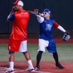 Jowell Instagram - #Las23Del23 Juego de Celebridades con @jolamakina @vladdyjr27 @javy23baez @lindor12bc @sugardiaz39 y to el corillo ⚾️🇵🇷 La Pasamos Cabron !! Estadio Roberto Clemente Walker