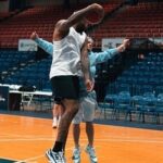 Jowell Instagram - #Las23Del23 @boogiecousins @metsbaloncesto 🏀 Guaynabo, Puerto Rico