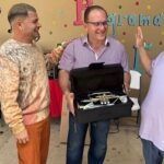 Jowell Instagram - Quiero compartirles #Las23Del23 .... 23 Momentos especiales del 2023 . Aqui la primera con @hectordelgadoministriesr @nicocanada visitando escuelas en la montaña de #PuertoRico 🇵🇷 Super Experiencia !! Escuela Adrián Torres Torres