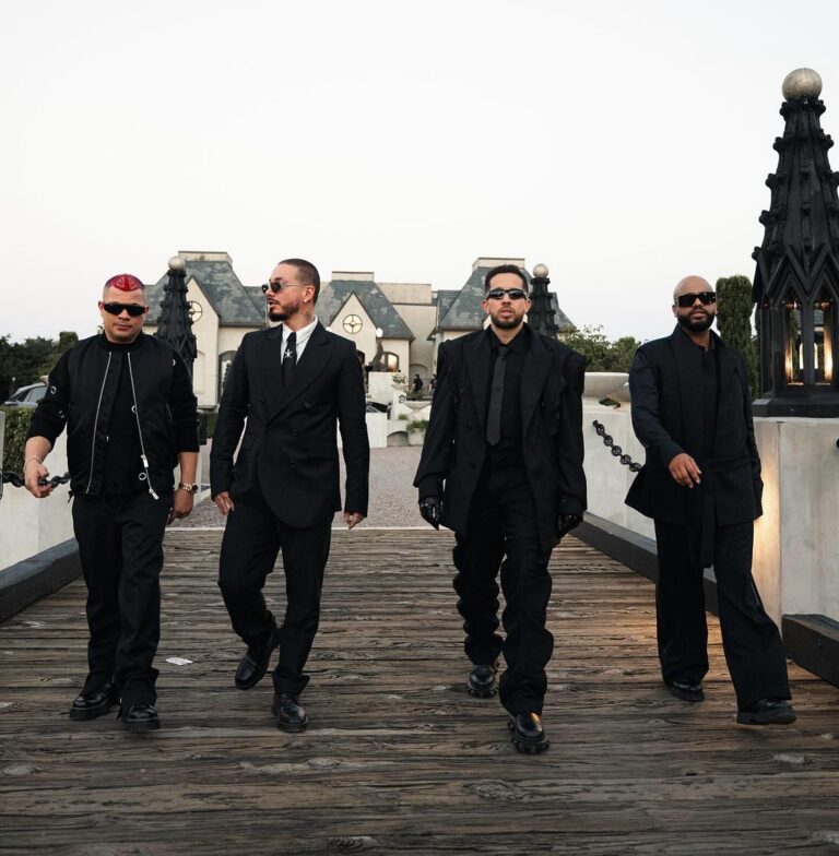 The Ultimate Ranking Jowell's 10 Most Liked Pics