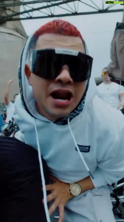 Jowell - 5.3K Likes - Empieza tu día bailando esta .... y verás que bien te irá !!
#Latigo #Youtube ▶️ #JowellyRandyHistory #SuscríbeteYA