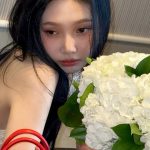 Joy Instagram - ❁ᴗ͈ ˬ ᴗ͈)⁾⁾⁾ 소중하고 고마운 언니들,,,💖 캐리어가 늦게 도착해도 서로를 위하는 마음으로 극복해낸 우리😭♥️ 고맙습니다♥️ @ha_yeonnnnnn @hyunnyvely @lxxjemma @kangyewon @_byeol1016 @zeehyeon @xo__hee @lussanalyuss @yebbi__i ———————————————♥️ Milan, Italy