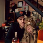 Juan A. Baptista Instagram – Disfrutando el día con @monkeyshoulder, el whisky de malta hecho para mezclar🐒

#HazloMonkey #publicidad

El exceso de alcohol es perjudicial para la salud @delvecchio21