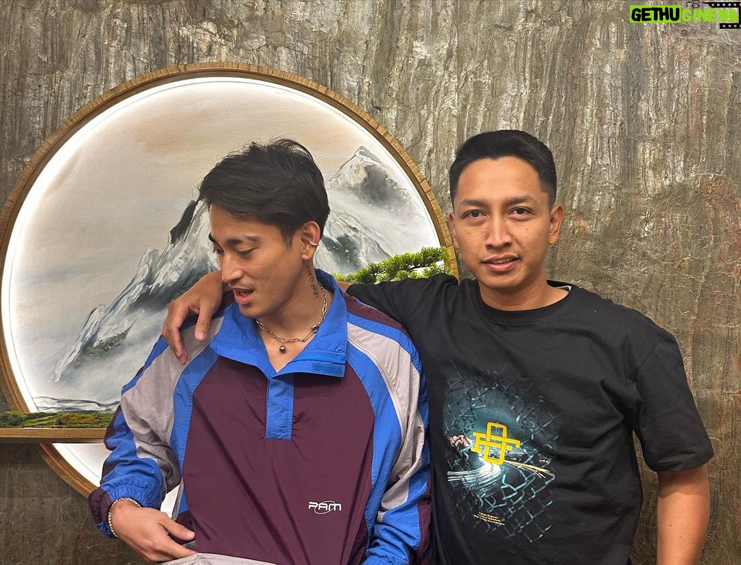 Juan Bio One - 114.3K Likes - happy birthday mom.
makasih hadiahnya saya jadi om.