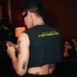 Juan Bio One Instagram - find someone who look at you the way she look at me ahaaaaaayyydeeeeeeeeek Sleep Call 7 september!!! 👁️ @armanfebryan