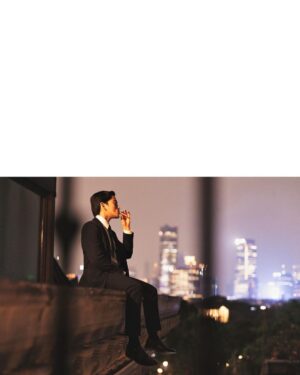 Juan Bio One Instagram - @jackysuhartophotography  Present

JJS Vol.2 series 1 #JackyJournalSession

Starring Juan Bio @bojvoyej.

Outfit  @wonghangtailor 
Location @thegunawarman 

Dalam edisi JJS kali ini, saya terinspirasi dari salah satu movie director favorit saya yaitu Wong Kar Wai. 

Mengusung tema "Self Love" yang berlokasikan di Hotel @thegunawarman dan berjalan-jalan melintasi kota. Jakarta di malam hari  dan menikmati semangkuk mie ayam, adalah beberapa hal yg tampak kecil namun memberikan efek besar untuk "recharge" kembali kesehatan mental saya. 

Seperti JJS Vol.1, Bio terbalut suit dari salah satu tailor favorit saya @wonghangtailor - membuat semua pose lebih effortless karena fitting yang rapih dan sharp namun tetap nyaman dipakai. (Konsep yang sangat terbalik dari "Beauty is Pain").

Di edisi kali ini, saya juga senang sekali bisa ‘kenalan’ lebih dalam dengan kamera Canon EOS R5 dari @canon.indonesia @canonasia . Shooting menggunakan Available lighting menjadi lebih Mudah dan effortless. Dibantu dengan ‘Eye Detection AF’ yg cepat walau dalam keadaan low Light malam hari. Plus Inbody Image Stabilization super helpful agar tidak ada gambar yg Shaking atau Blur karena long Exposure di kegelapan.

Hope you will enjoy this as much as I did making it. 🙏🏼✨🥂

Special thank you and credits goes to :

Assisted by my Good Friend @realdriel
Retouch by @stevedjo.artworks