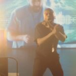 Juan Luis Guerra Instagram - ¡Y que suene un mambo que no tenga fin! Ve a @youtube y apréndete el baile de la Güira. Link en la bio. #Mambo23
