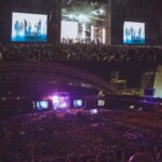 Juan Luis Guerra Instagram - ¡Gracias Costa Rica por este hermoso concierto! ¡Por el coro, las caras de alegría y la lluvia de bendición! #EntreMaryPalmerasTour @sdconcerts 📷 @babeto