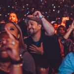 Juan Luis Guerra Instagram - ¡Una noche memorable! ¡Gracias New York! #EntreMaryPalmerasTour @loudliveentertainment 📷 @babeto