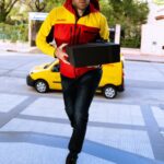 Juan Martin del Potro Instagram - Buenos días, entrega especial de parte de un campeón! 🎾🏆 Tu envío es entrega garantizada junto a DHL y Delpo. #NuncaTeRindas