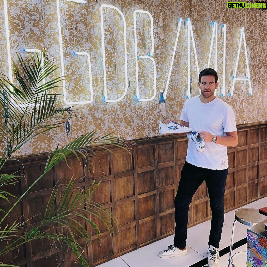 Juan Martin del Potro Instagram - Diseñando “altas yantas” 👟🔥🇦🇷 Miami, Florida