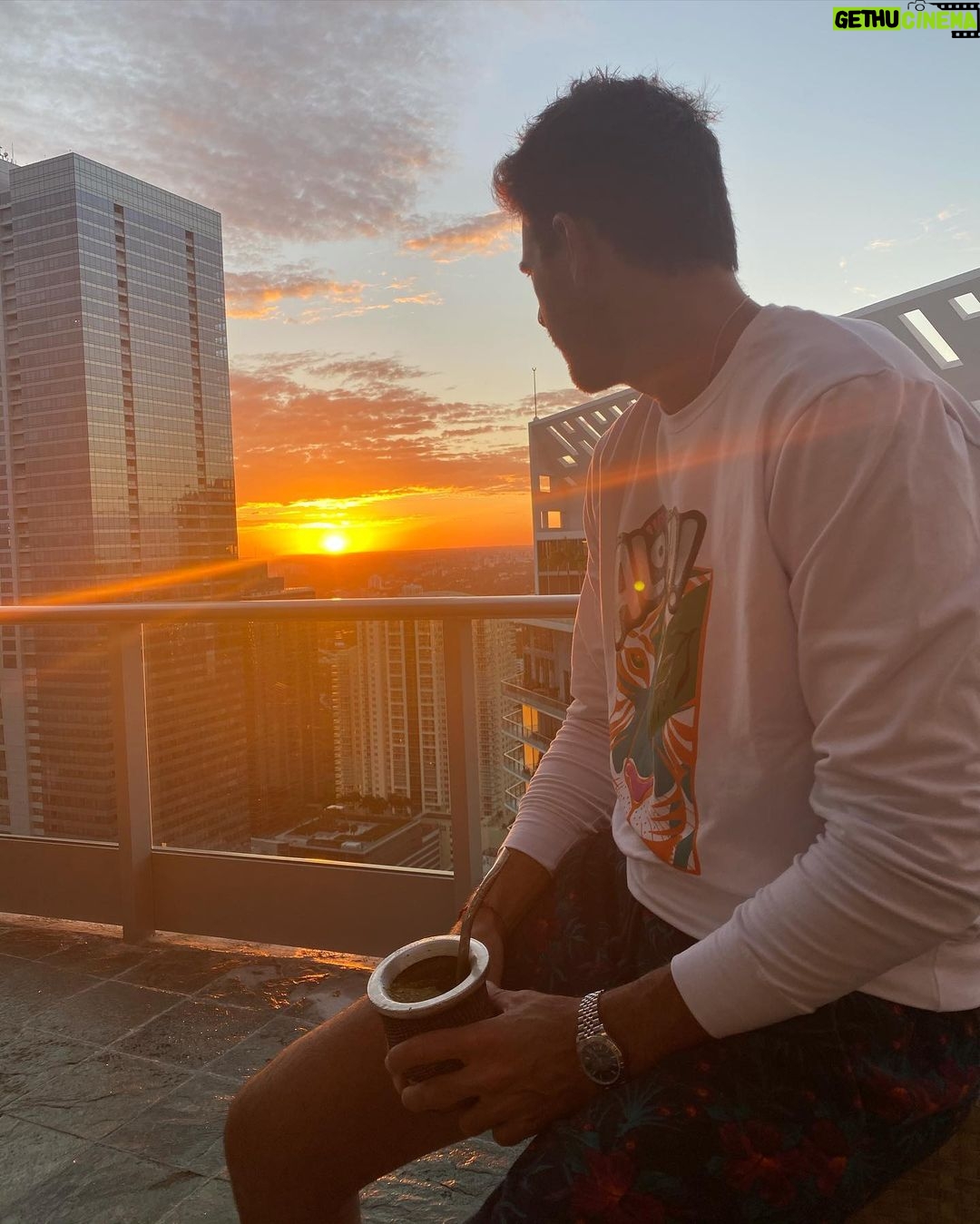 Juan Martin del Potro Instagram - 🌇🧉🙌 Miami, Florida