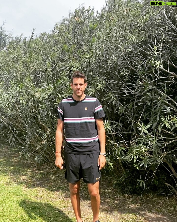 Juan Martin del Potro Instagram - Gracias por los hermosos mensajes de cumpleaños!!! 🥰 🎂. . Just wanted to say hello and thank you for your nice birthday wishes. It's been a weird birthday, as it happens to all of us this year, but I did feel your love!!! As you can see, I'm able to walk without crutches so that's great news. Thanks again and take care!!.