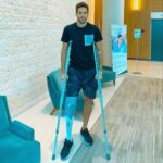 Juan Martin del Potro Instagram - Ahora sí, con el alta médica rumbo a descansar a casa. Una vez más GRACIAS por todo el amor y apoyo que me dan en estos momentos difíciles. Un abrazo grande para todos!!! 🤗🥰🙏 . . Time to go home to rest. Once again, thank you very much for all the love and support that you give me during these difficult times. A big hug for everyone! 🤗🙏🥰 The Lennar Foundation Medical Center