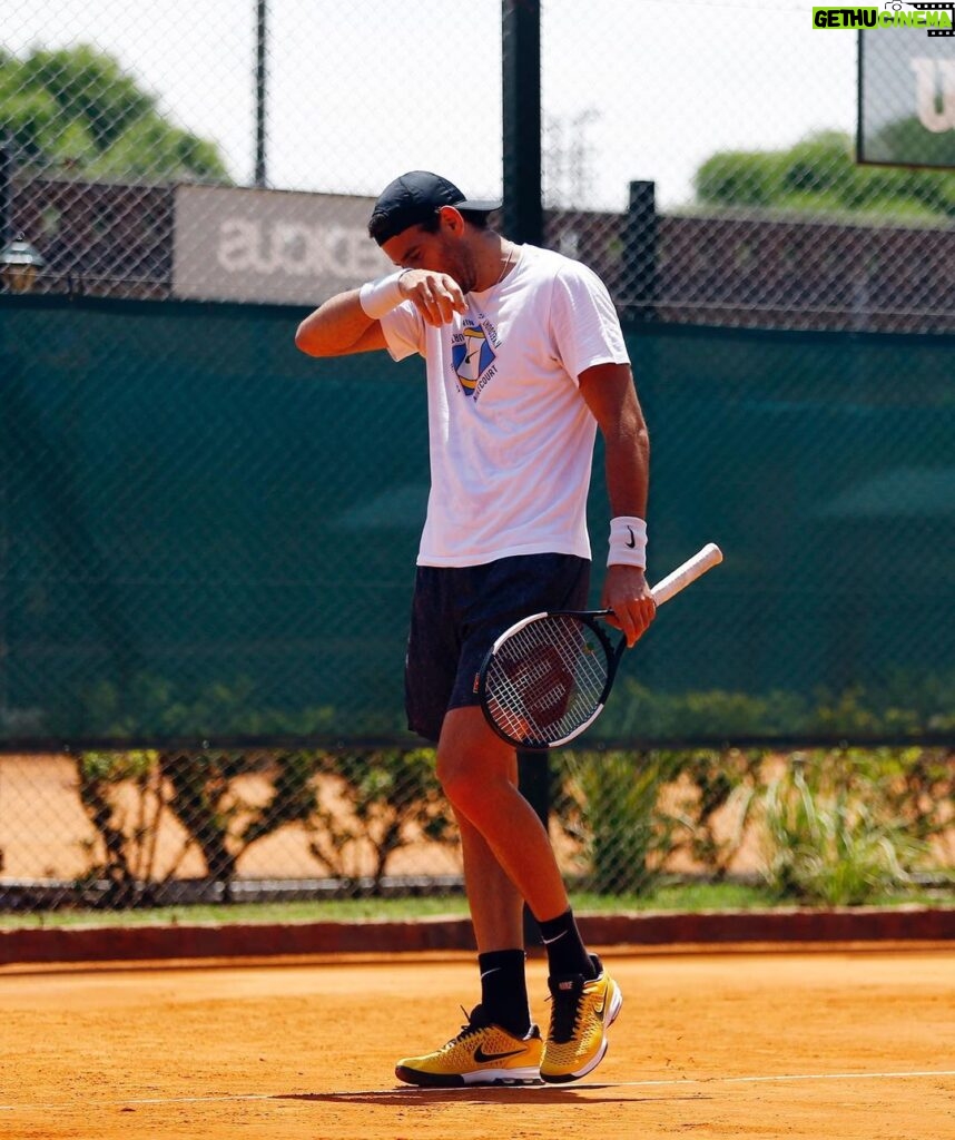 Juan Martin del Potro Instagram - Tarde de tenis!!! 🔨🎾🔥 #tennis #training