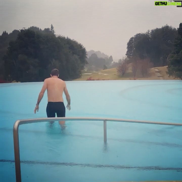 Juan Martin del Potro Instagram - Disfrutando de uno de los lugares más lindos de mi país 🇦🇷🙌🏔⛷❄️☃️ #llaollao #bariloche . . Enjoying one of the most beautiful places in my country. Llao Llao Hotel Resort Golf Spa Patagonia Argentina