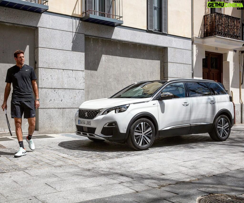Juan Martin del Potro Instagram - #tbt a la filmación de este año con #Peugeot . . Throwback to my last shooting with @Peugeot & @DriveToTennis #NEXTisHERE #SUVPeugeot5008