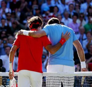 Juan Martin del Potro Instagram - Hiciste del tenis un deporte único.
Gracias por enseñarnos con tu ejemplo dentro y fuera de la cancha. Soy un agradecido por haber compartido tu carrera y haber podido jugar tantos partidos juntos. 
Gracias. Gracias por ponernos a prueba a todos, elevar la vara en cada torneo que jugamos, por todo lo que has dado para nuestro deporte y lo cálido que siempre fuiste conmigo, y tantas otras cosas.
Estoy triste, es una noticia que no quería escuchar. Pero te deseo una gran vida junto a Mirka y tus niños. 💙

You made tennis a unique sport.
Thank you for teaching us with your example, in and out court. I'm thankful for shearing your journey and being able to play so many matches together.
Thank you. Thank you for testing us all, raising our standards in every tournament we played, for everything you’ve given for our sport, for how warm you always were with me, and so many other things.
I'm sad, this is something I didn’t want to hear. I do wish you a great life with Mirka and your kids.