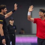 Juan Martin del Potro Instagram – Increíble noche al lado de estas super leyendas!!! 🙌😊🔨 Hangzhou, China