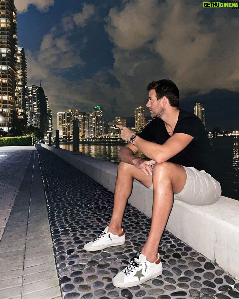 Juan Martin del Potro Instagram - Saturday mood 👟⭐️ Miami, Florida