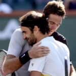 Juan Martin del Potro Instagram - Hiciste del tenis un deporte único. Gracias por enseñarnos con tu ejemplo dentro y fuera de la cancha. Soy un agradecido por haber compartido tu carrera y haber podido jugar tantos partidos juntos. Gracias. Gracias por ponernos a prueba a todos, elevar la vara en cada torneo que jugamos, por todo lo que has dado para nuestro deporte y lo cálido que siempre fuiste conmigo, y tantas otras cosas. Estoy triste, es una noticia que no quería escuchar. Pero te deseo una gran vida junto a Mirka y tus niños. 💙 You made tennis a unique sport. Thank you for teaching us with your example, in and out court. I'm thankful for shearing your journey and being able to play so many matches together. Thank you. Thank you for testing us all, raising our standards in every tournament we played, for everything you’ve given for our sport, for how warm you always were with me, and so many other things. I'm sad, this is something I didn’t want to hear. I do wish you a great life with Mirka and your kids.