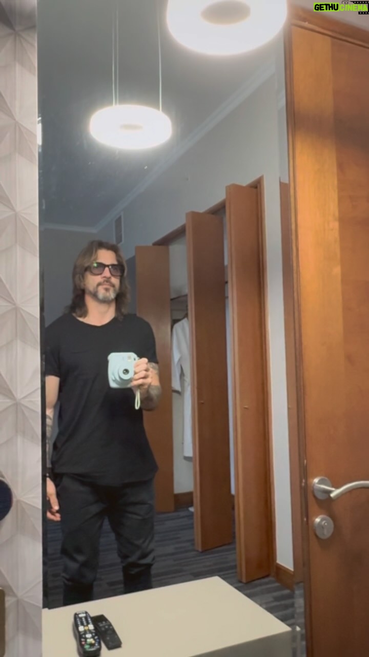 Juanes Instagram - No saben lo que significó su cariño para mí. Gracias. Los AMO🙏🏼