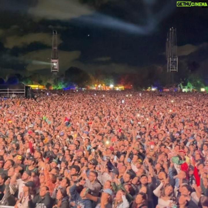 Juanes Instagram - Gracias a todos los fans alrededor del mundo por seguirle dando vida a mis canciones y cada vez más crecer la audiencia. Los veo en mis conciertos♥️