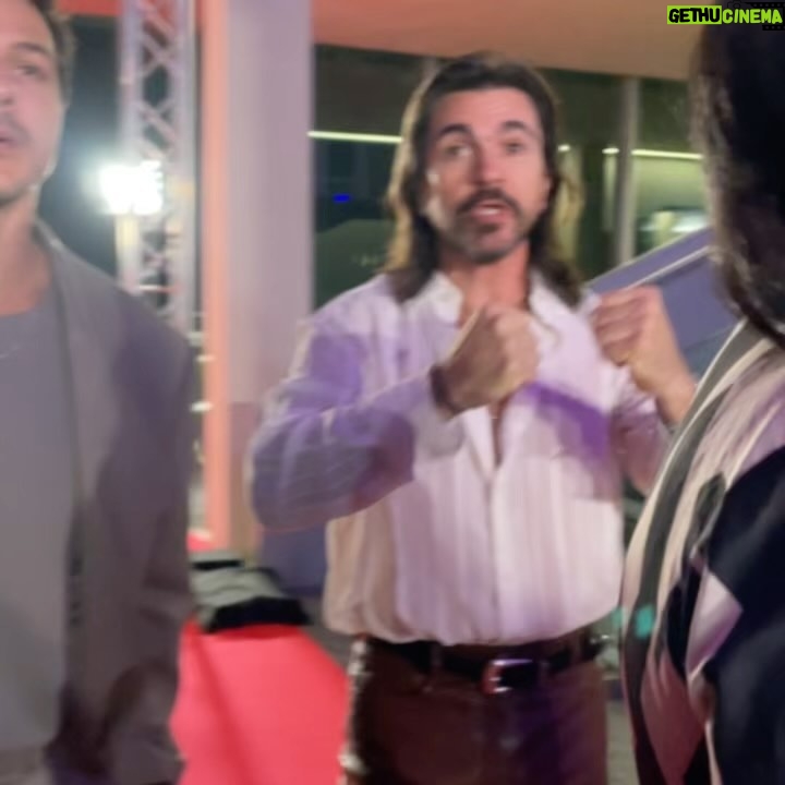 Juanes Instagram - Gracias a todos los fans alrededor del mundo por seguirle dando vida a mis canciones y cada vez más crecer la audiencia. Los veo en mis conciertos♥️
