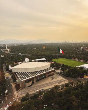 Juanes Instagram - CDMX🇲🇽 Gracias por esta noche inolvidable y SOLD OUT en el Auditorio Nacional!! Los AMO México🔥🔥 
@mariachijuveniltecalitlan_