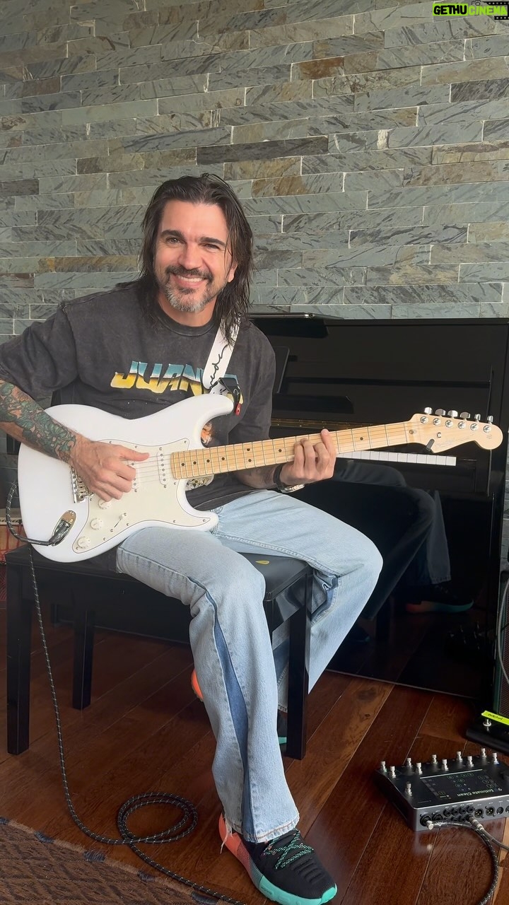 Juanes - 28K Likes - Qué se sienta diciembre hp!