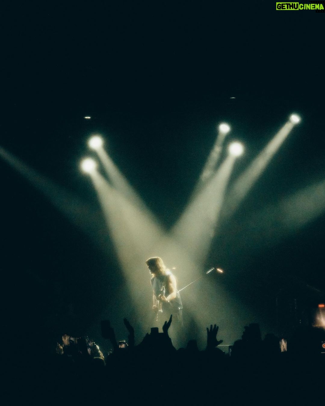 Juanes Instagram - GRACIAS Philadelphia馃檹馃徏馃敟gracias de todo coraz贸n por una noche inolvidable