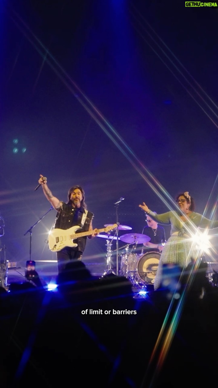 Juanes Instagram - Get to know Juanes, the Colombian singer whose timeless music has soundtracked important moments in the lives of countless Latinos around the world and across generations. His Vida Cotidiana World Tour is happening now!